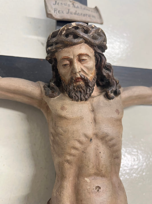 Crocifisso Antico in Legno Policromo – Artigianato Tirolese / Val Gardena, Fine '800