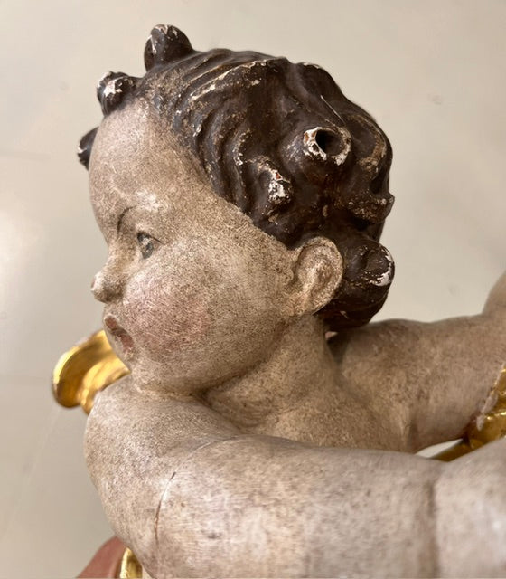 Putto Alato Barocco in Legno Intagliato, Policromo e Dorato – XVII-XVIII Secolo, H 40 cm